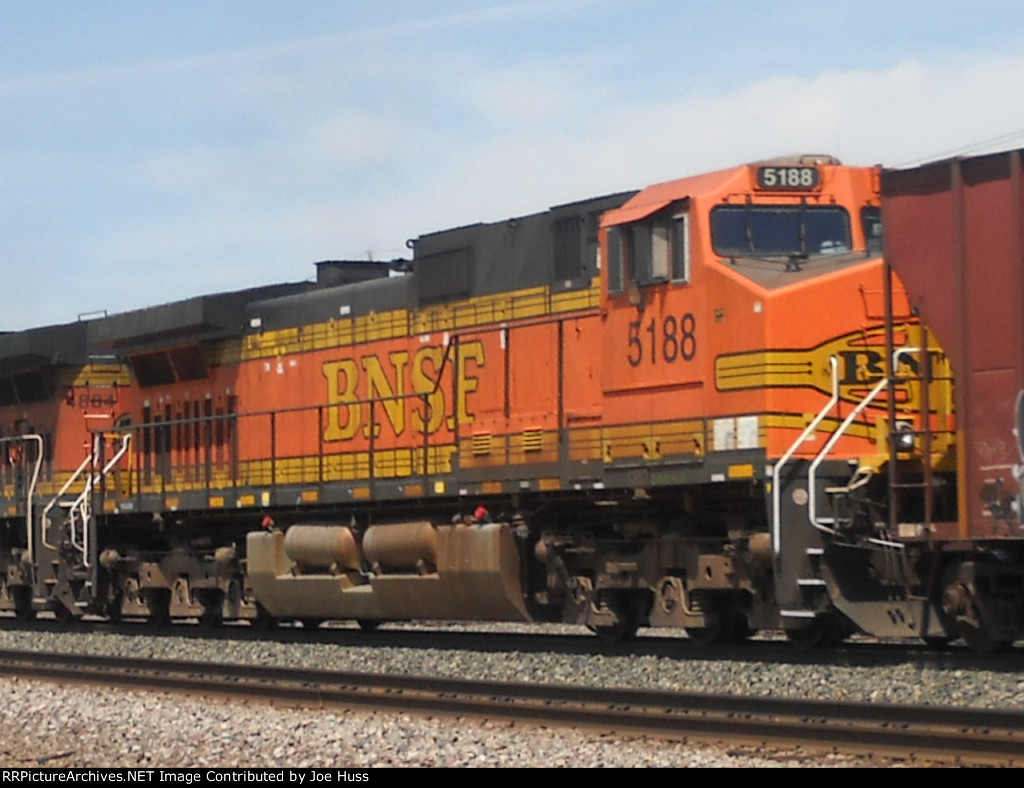 BNSF 5188